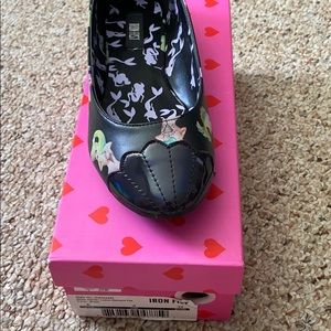 NWT Iron Fist Mermaid Flats